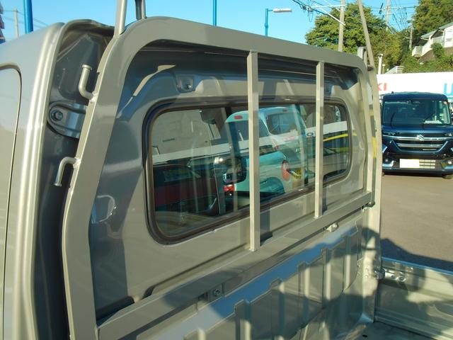 車両画像13