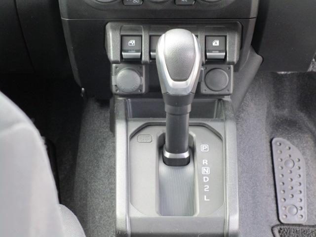 車両画像18
