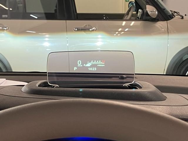 車両画像16