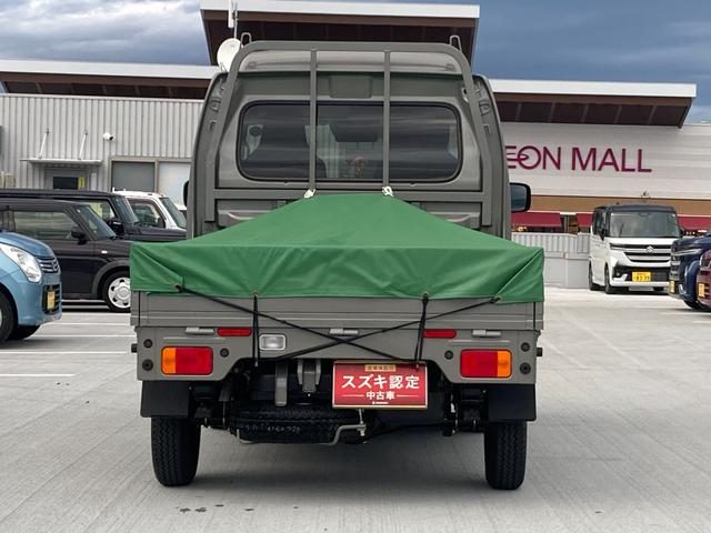 車両画像16