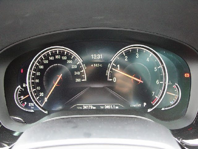 車両画像17
