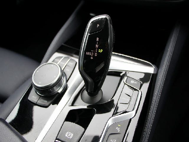 車両画像18
