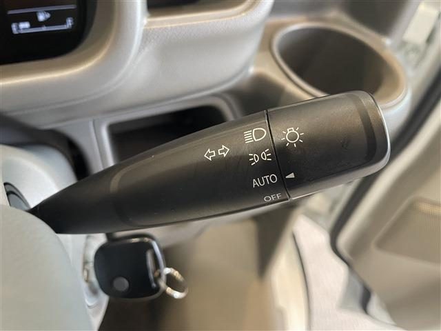 車両画像13