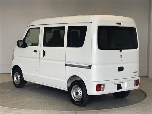 車両画像18