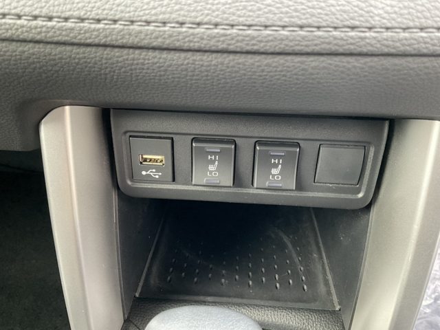 車両画像23