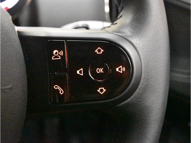 車両画像25