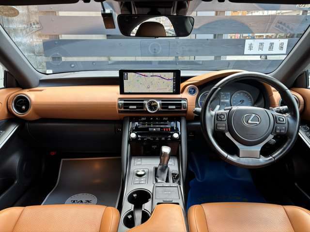 車両画像8