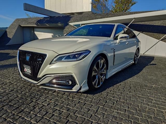 クラウン　セダン　ハイブリッド　ＲＳ