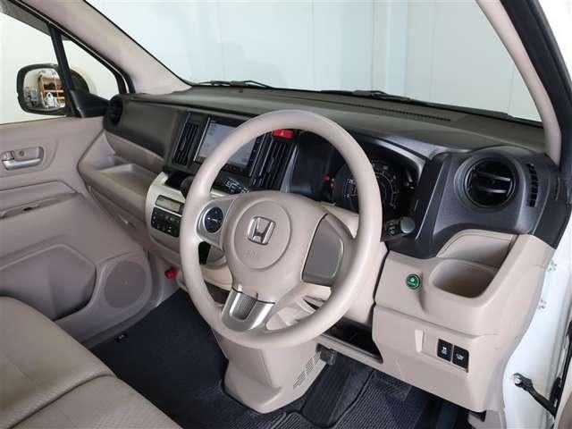 車両画像11