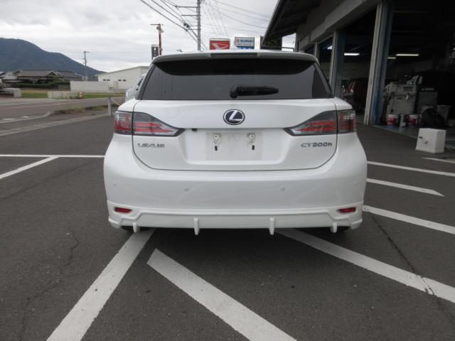 車両画像8