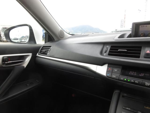 車両画像26