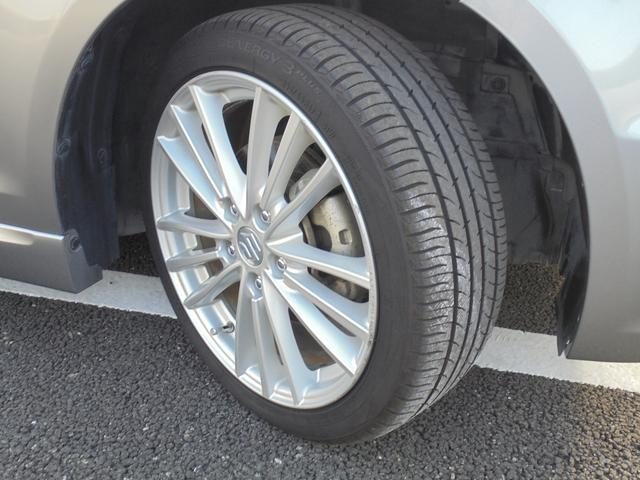 車両画像11