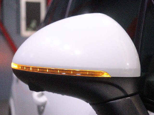 車両画像26