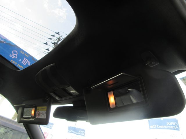 車両画像18