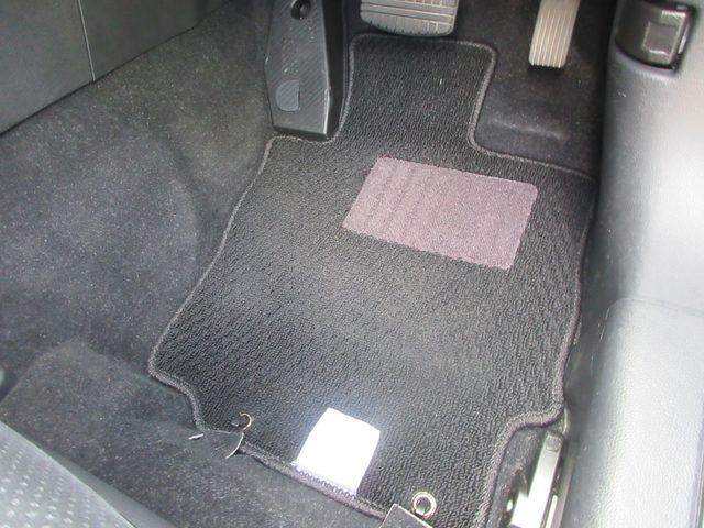 車両画像26