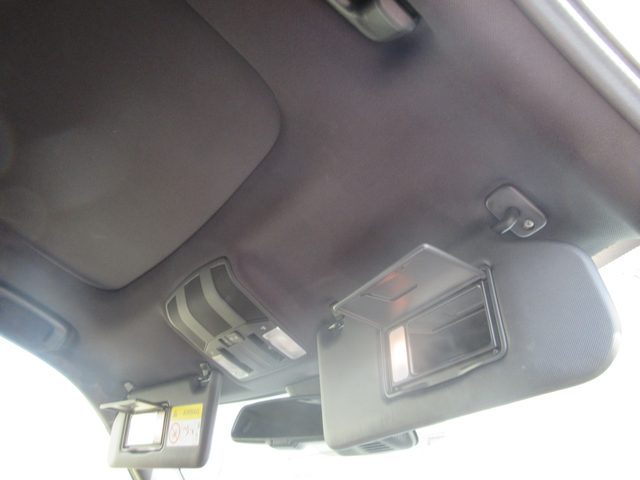 車両画像18