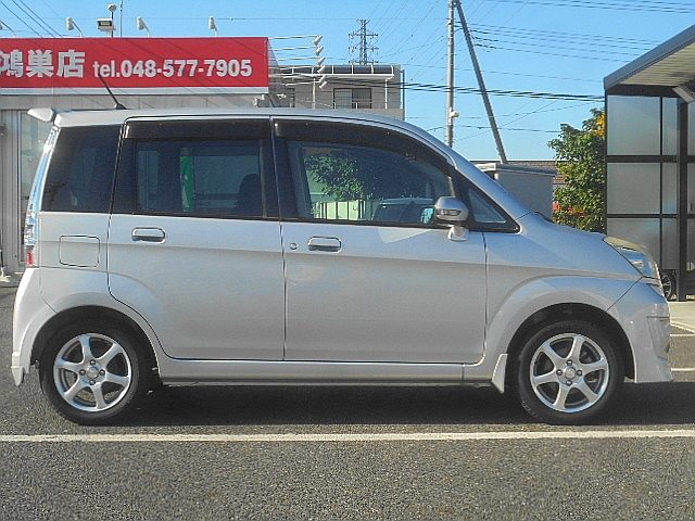車両画像11