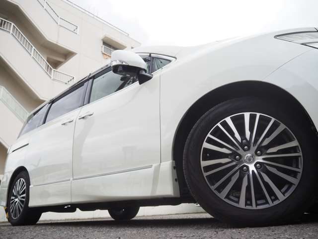 車両画像11