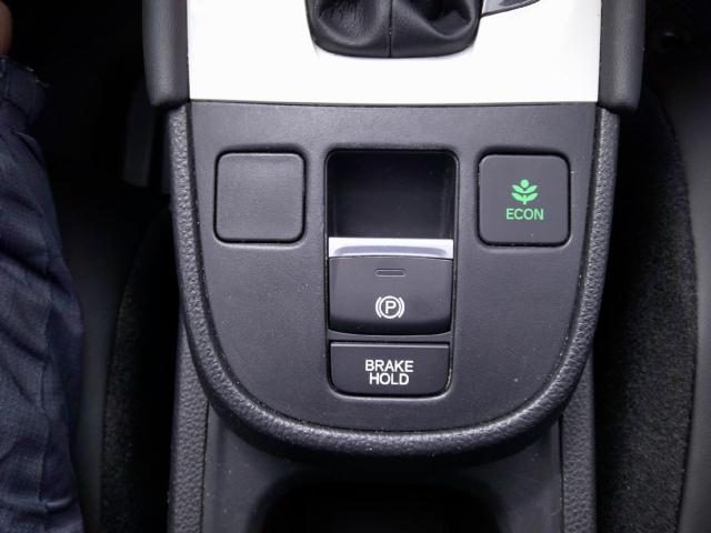 車両画像24