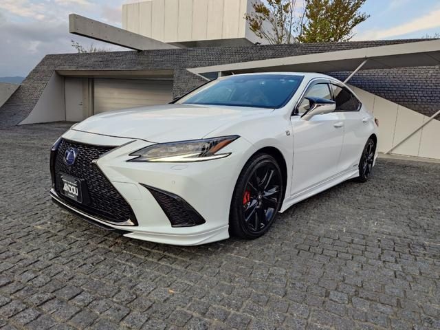 ＥＳ３００ｈ　ＥＳ３００ｈ　Ｆスポーツ
