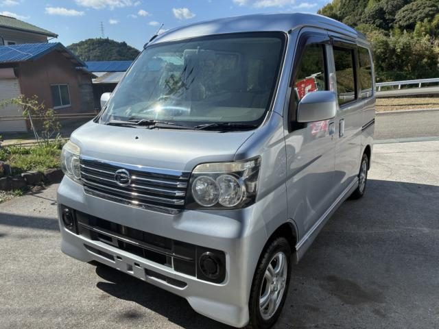 アトレーワゴン　４ＷＤ　カスタム　ターボ　Ｒ