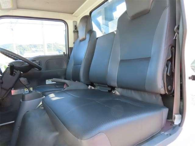 車両画像10