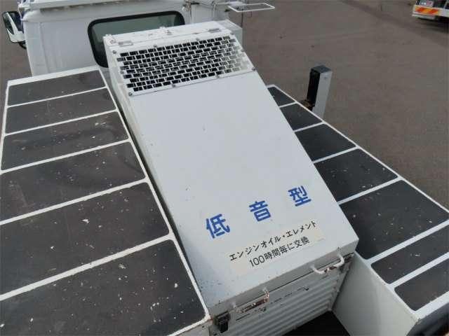 車両画像13