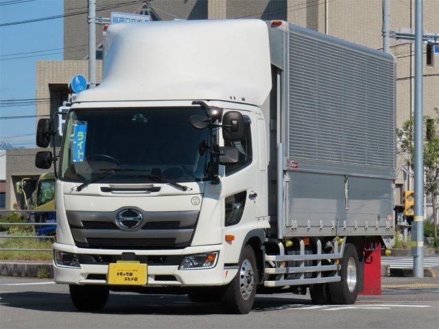 レンジャー　５．４ｔ　増トン　アルミウイング