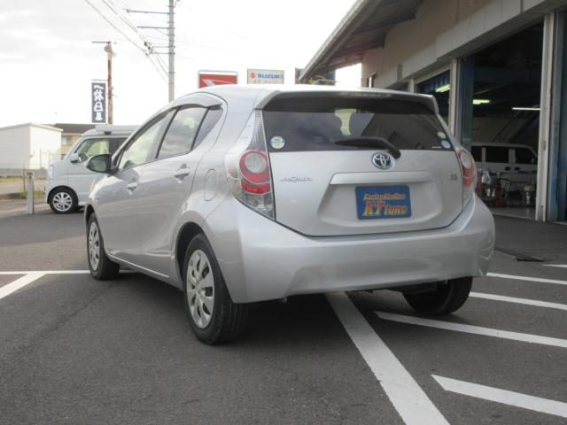 車両画像4
