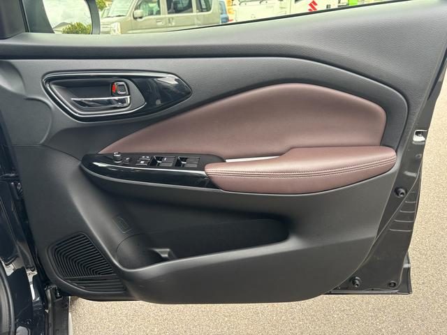 車両画像14