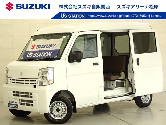 エブリイバン　ＰＡリミテッド　６型　インパネ５ＭＴ　Ｌ