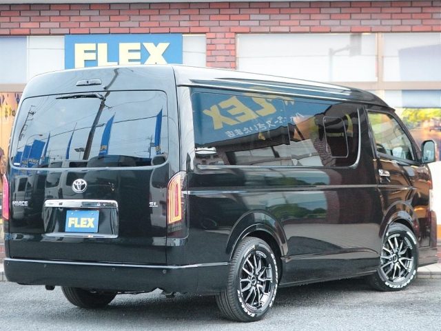 車両画像16