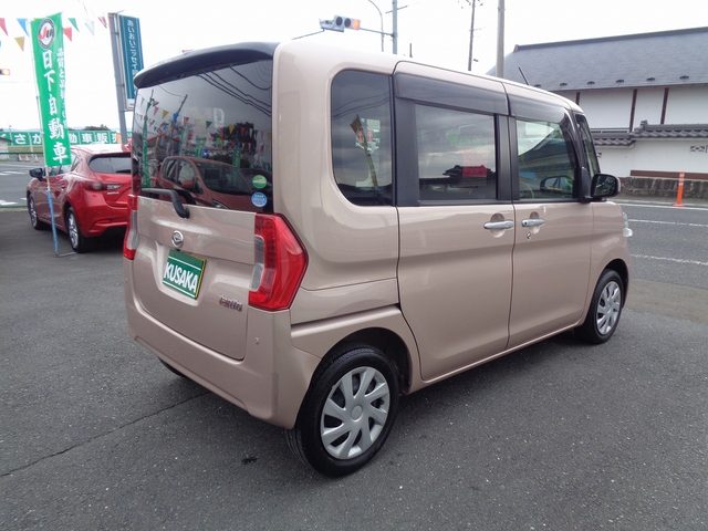 車両画像4