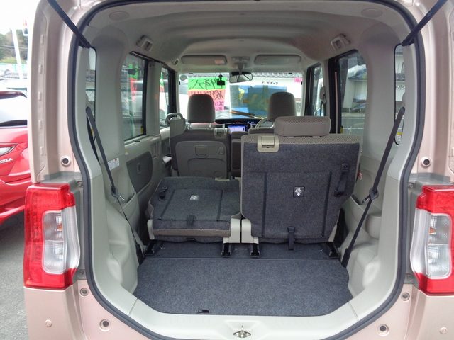 車両画像12