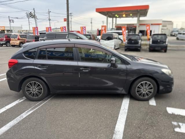 車両画像4