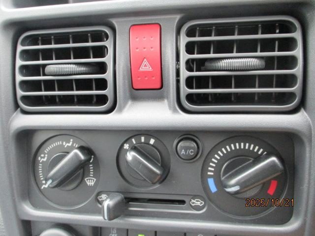 車両画像8