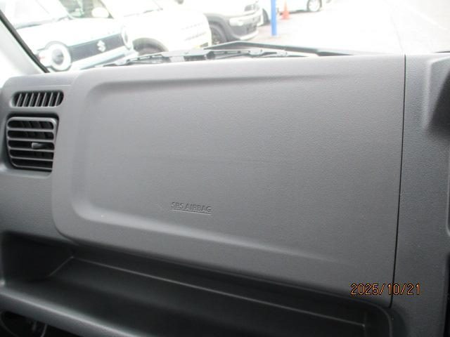 車両画像12