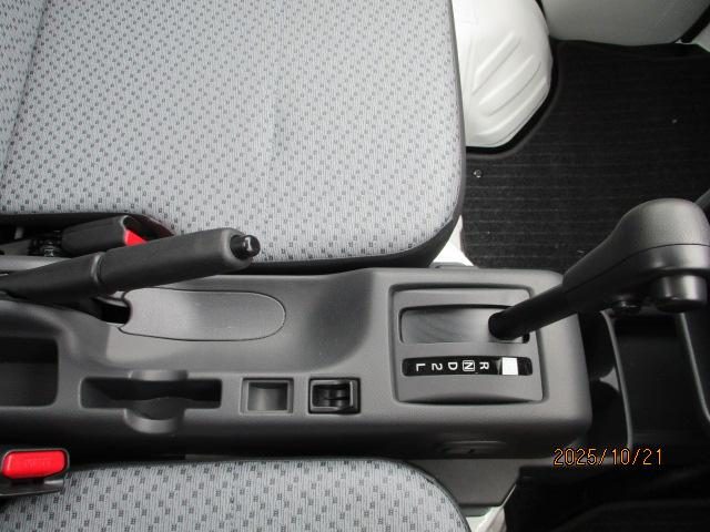 車両画像15