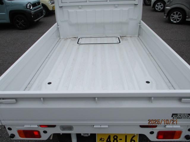車両画像18