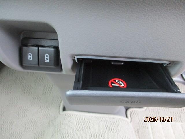 車両画像14