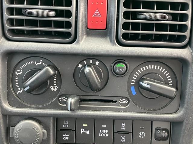 車両画像17