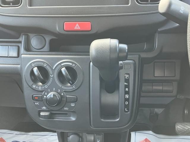 車両画像11