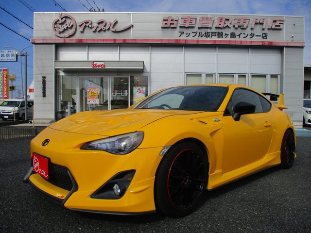８６　ＧＴ　イエローリミテッドエアロパッケージ