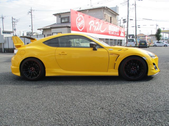 車両画像8