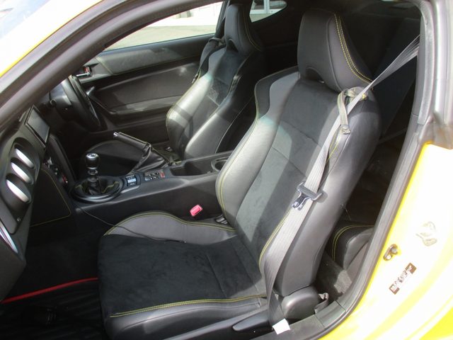 車両画像15