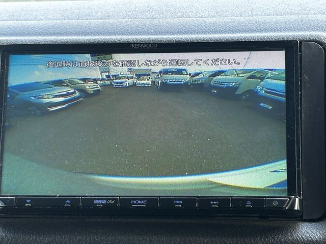 車両画像11