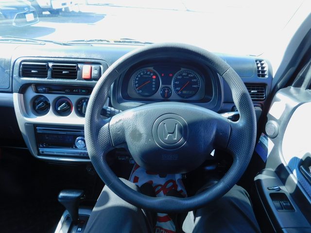 車両画像10