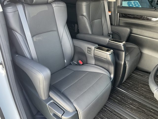 車両画像16