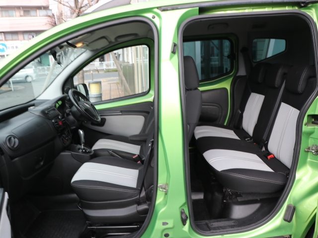 車両画像9