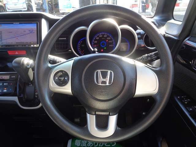 車両画像4